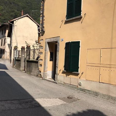Appartement Casaria Da Roby à Cannobio Extérieur photo
